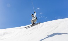 米兰登录入口-当风笛遇见战鼓，苏格兰对阵几内亚，莱奥持续制造杀伤的战术博弈