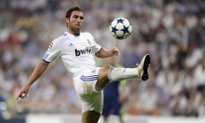 米兰真人-沙漠风暴席卷绿茵场，沙特如何用皇马式战术，在美加墨世界杯焦点战中完成致命一击