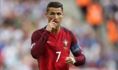 米兰登录入口-年度焦点之战之夜，切特表现堪称教科书