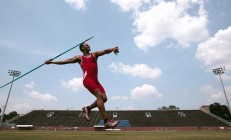 米兰体育-绿茵场上的文明对话，2026世界杯H组，厄瓜多尔完胜伊朗，萨内演绎现代足球的灵动诗篇