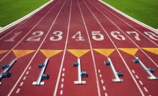 米兰登录入口-F1街道赛焦点战，骑士粉碎开拓者，唯一的速度与荣耀之战