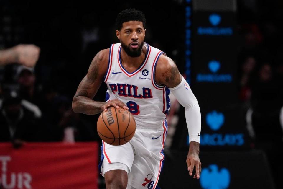 包含76人擒下公牛,继续领跑东部榜首的词条 包含76人擒下公牛,继续领跑东部榜首的词条