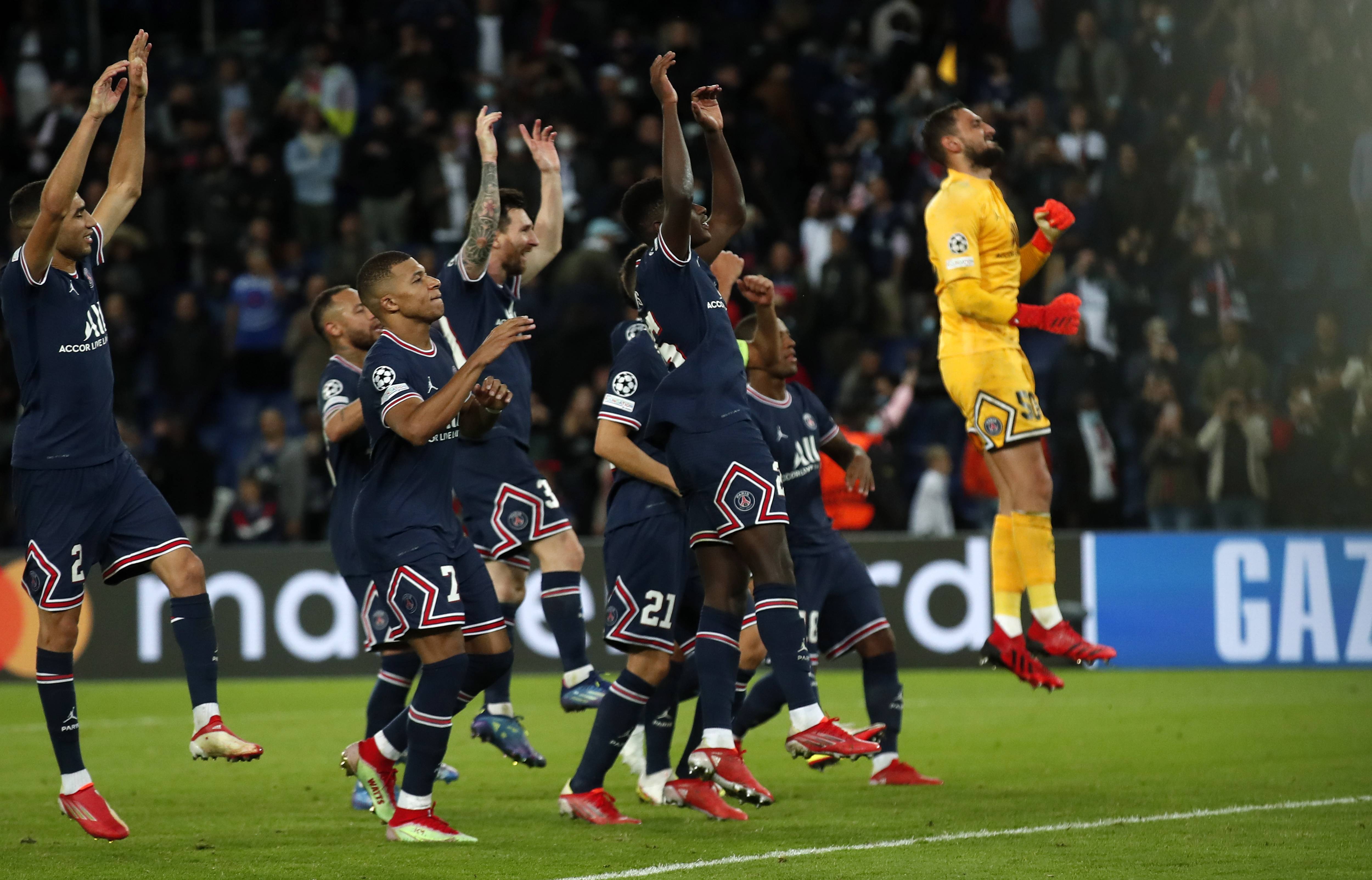 巴黎队员表现抢眼，帮助球队取得胜利的简单介绍