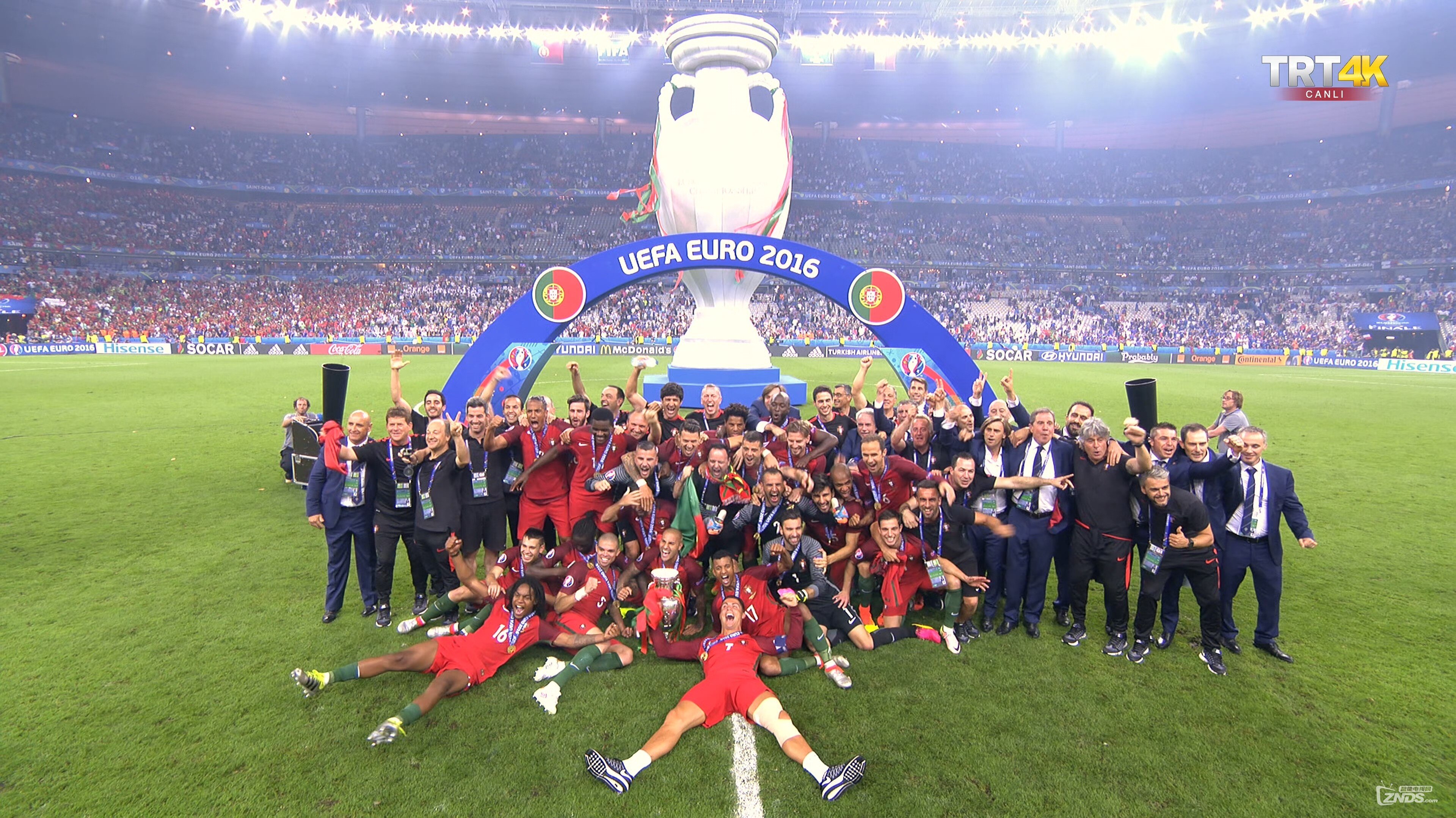 关于葡萄牙队惊险获胜,晋级淘汰赛的信息 关于葡萄牙队惊险获胜,晋级淘汰赛的信息