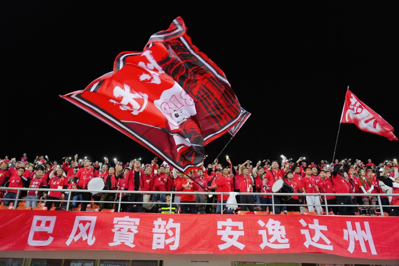 助威声音震耳欲聋的赛事中涌现热门的简单介绍 助威声音震耳欲聋的赛事中涌现热门的简单介绍