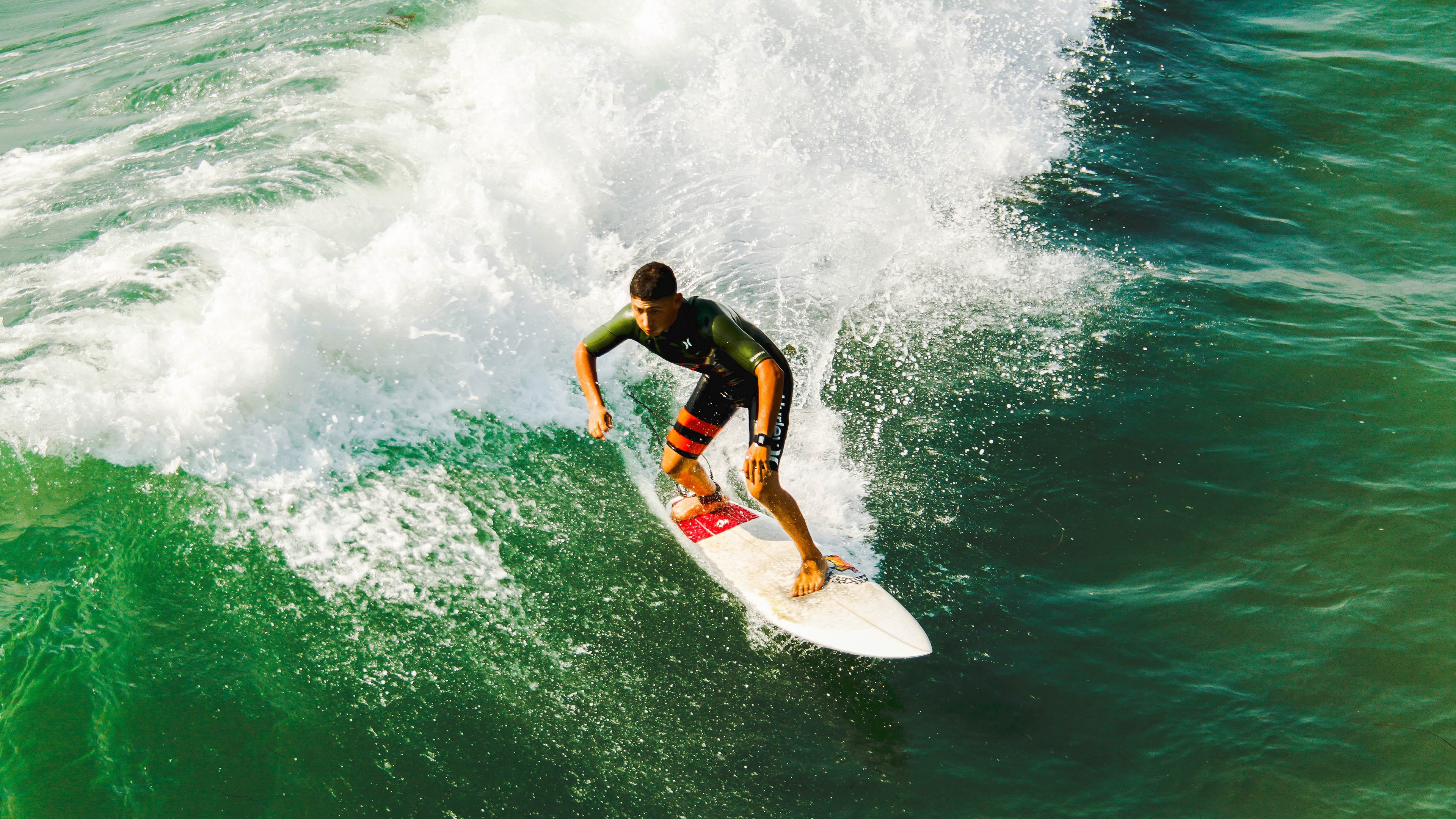 双城记，雷恩的沉稳革命与劳塔罗的德甲加冕礼