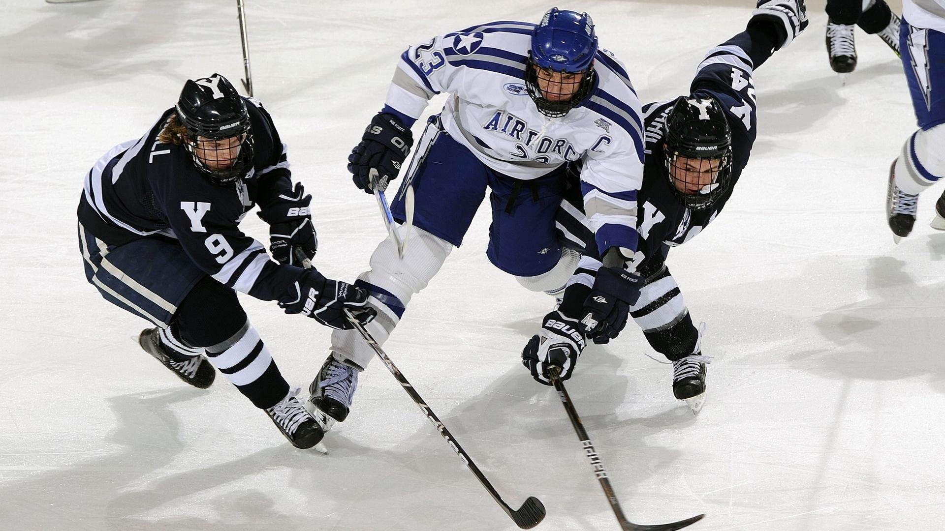 羊城新王登基夜，郭艾伦惊艳四座，广州队轻取马刺的背后